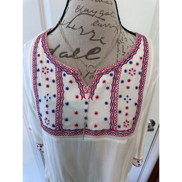 Timing Blouse Women's sz L Tunic Red White and Blue Patriotic Embroidered - Picture 3 of 6